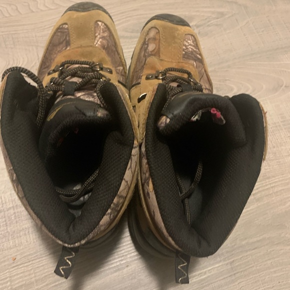 Ozark Trail Hiking Boots Shoes - Picture 3 of 9